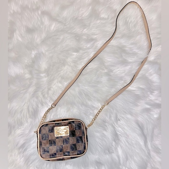 MICHAEL Michael Kors Handbags - Micheal Kors • Brown MK Crossbody